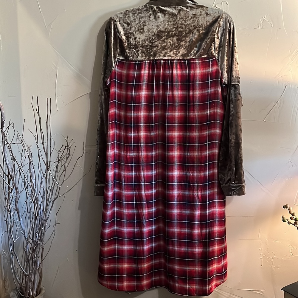 Savanna Jane Velvet Duster
